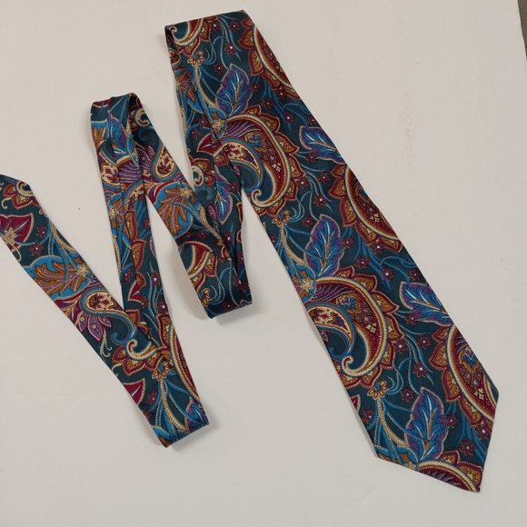 Vintage Christian Dior Silk Paisley Necktie - Picture 4 of 7